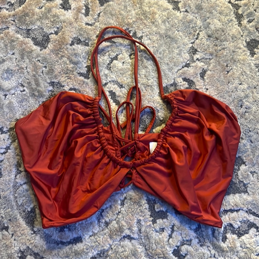 Tiger mist top